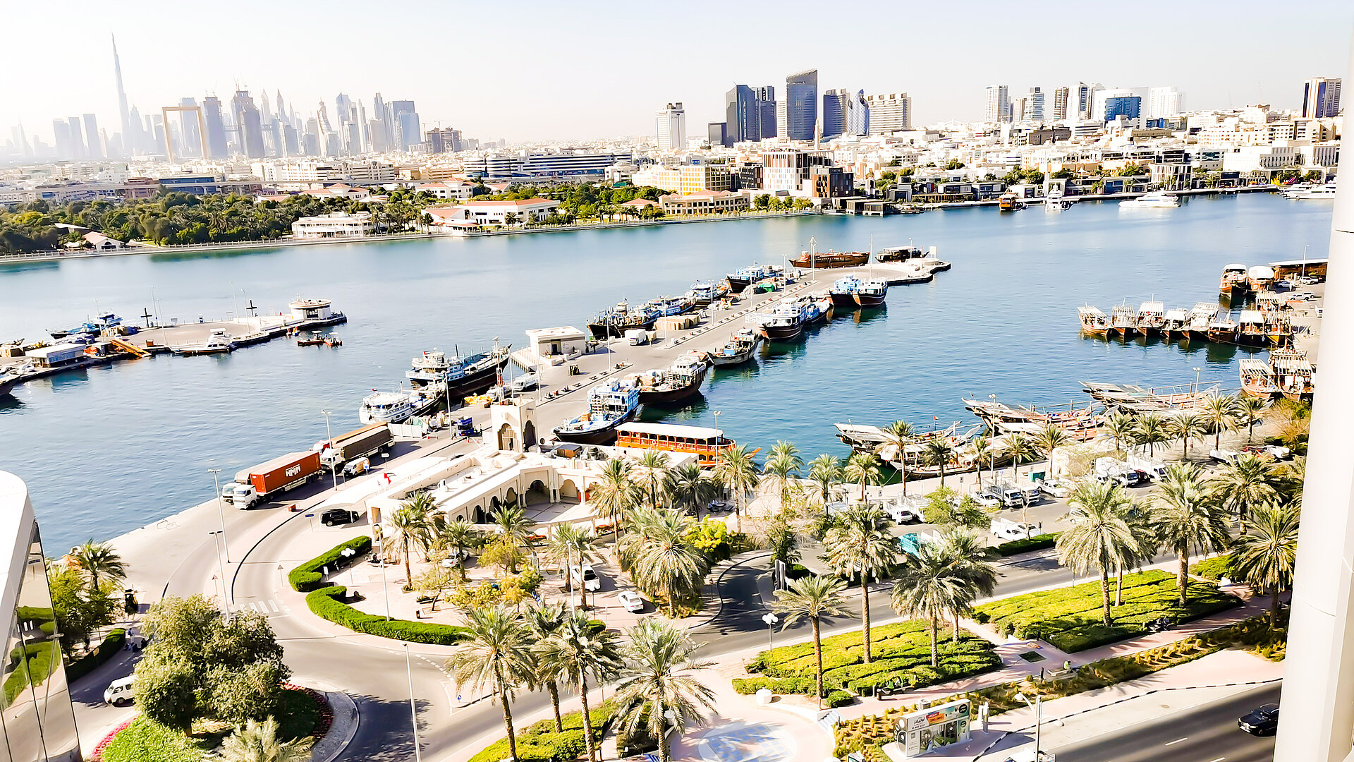 Dubai Skyline & Dubai Creek